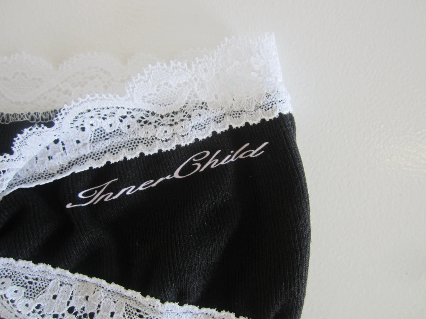 innerchild logo lace bra top