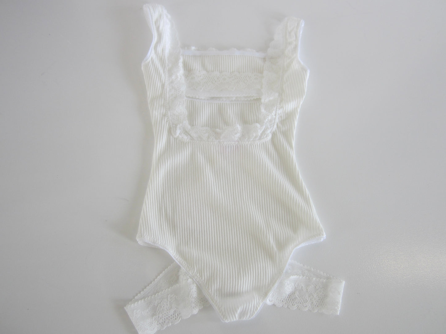 back open lib lace body suit