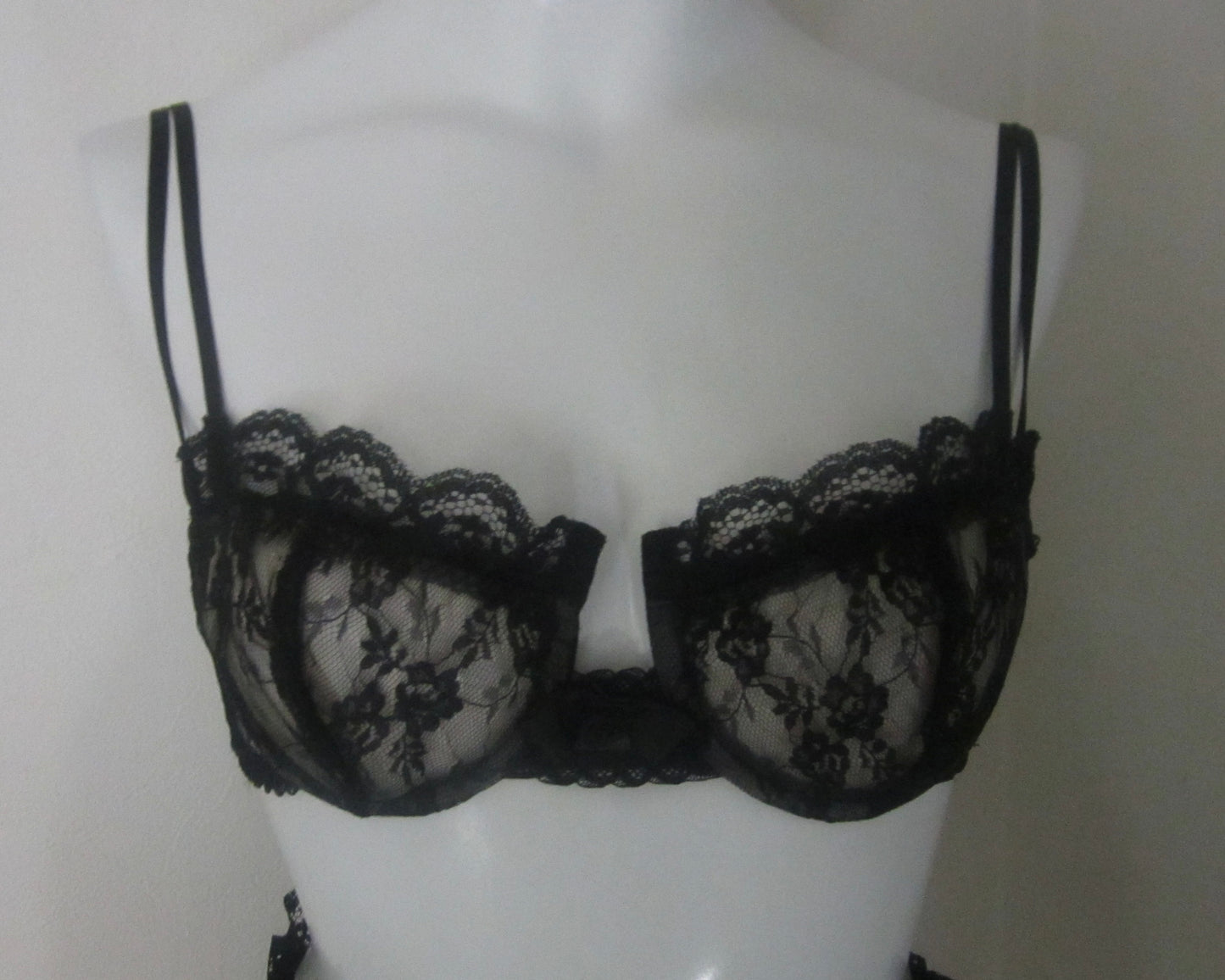 Rose lace wirebra
