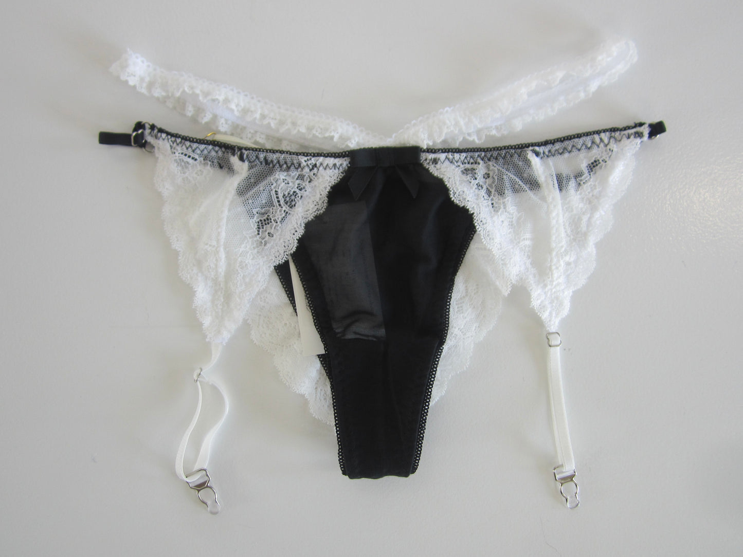 lace silkcotton garter shorts
