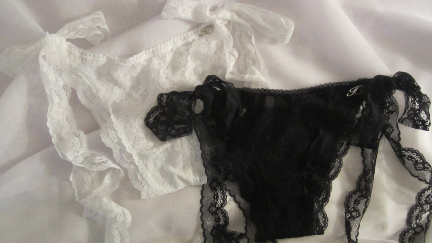 Ribbon lace shorts