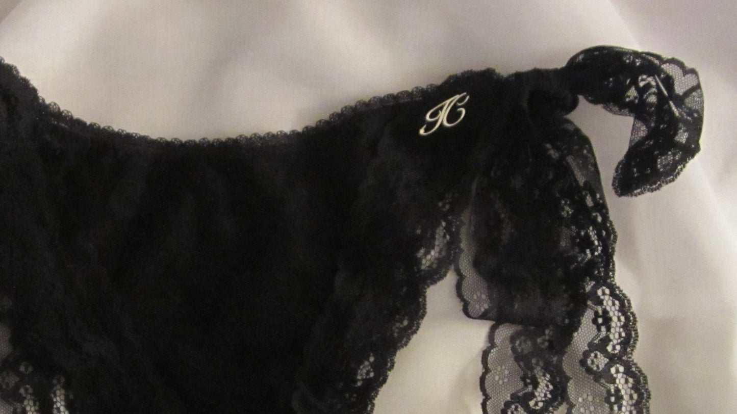 Ribbon lace shorts