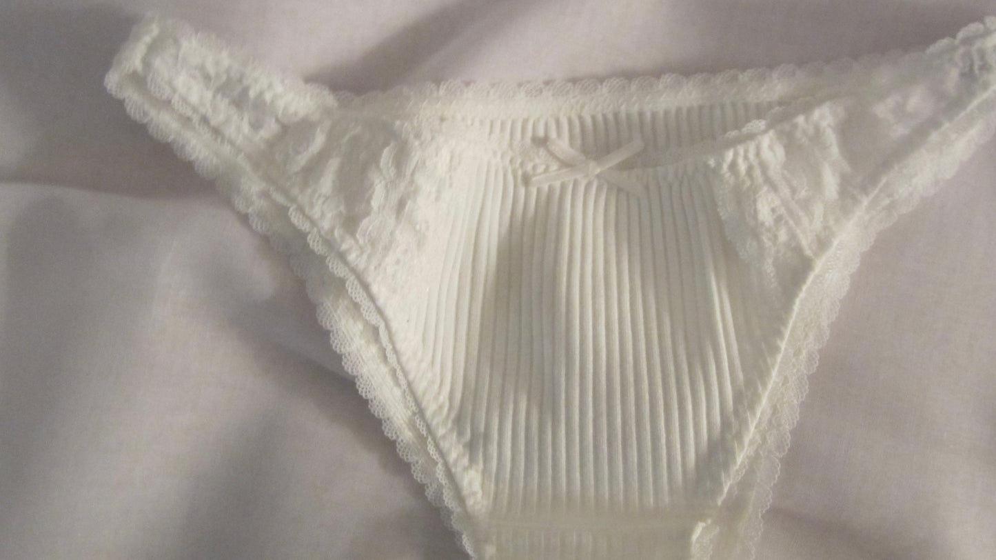 rib lace shorts