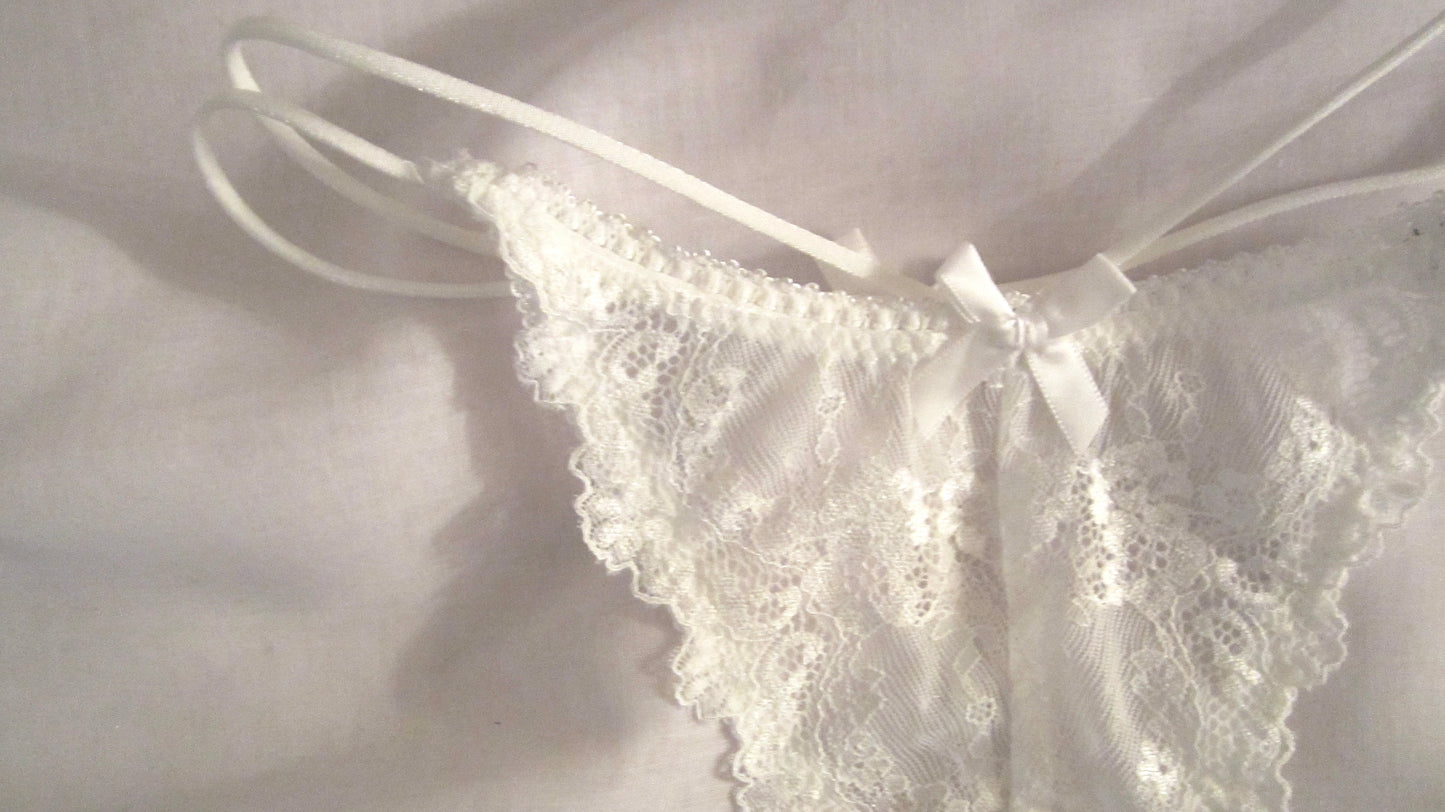 lace ribbon tanga