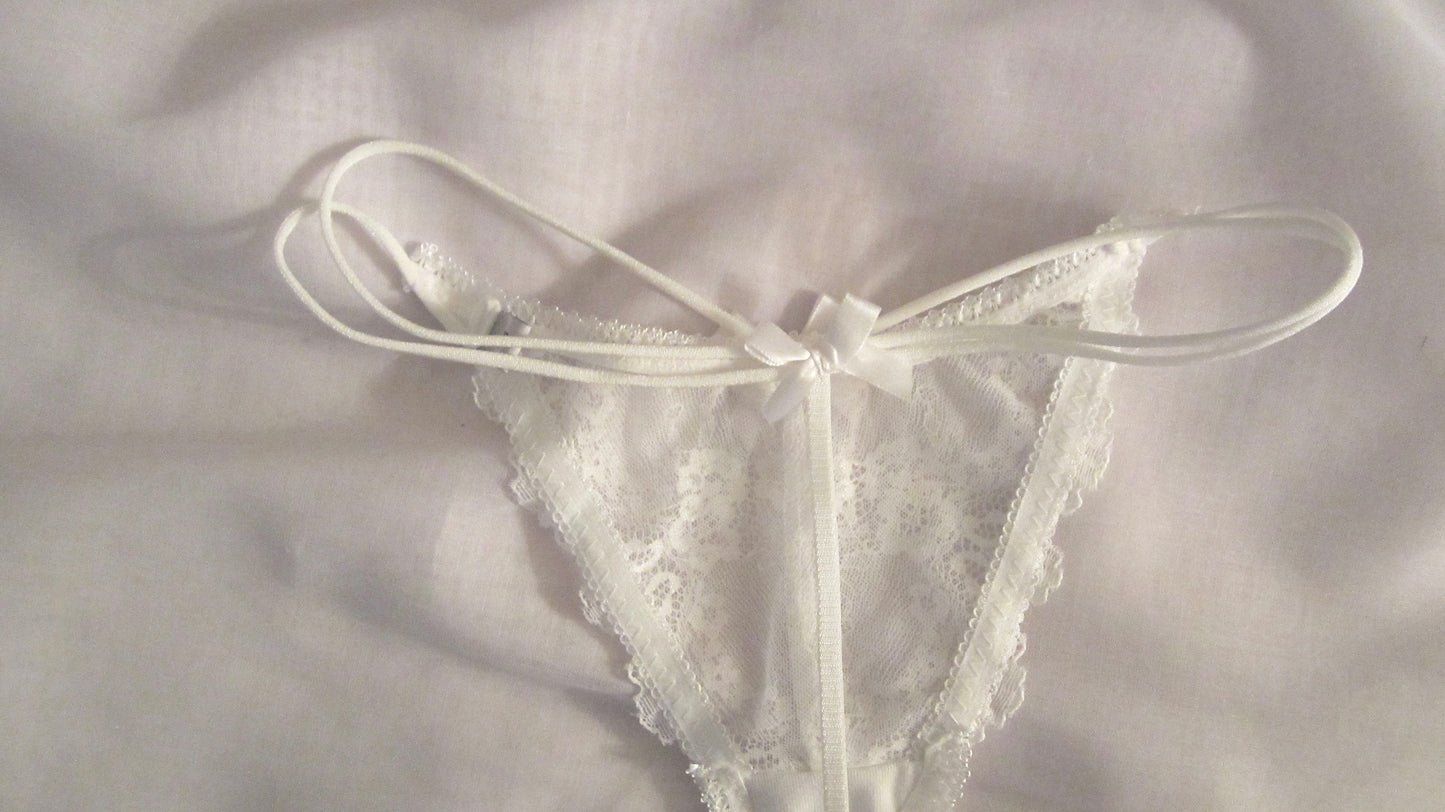 lace ribbon tanga