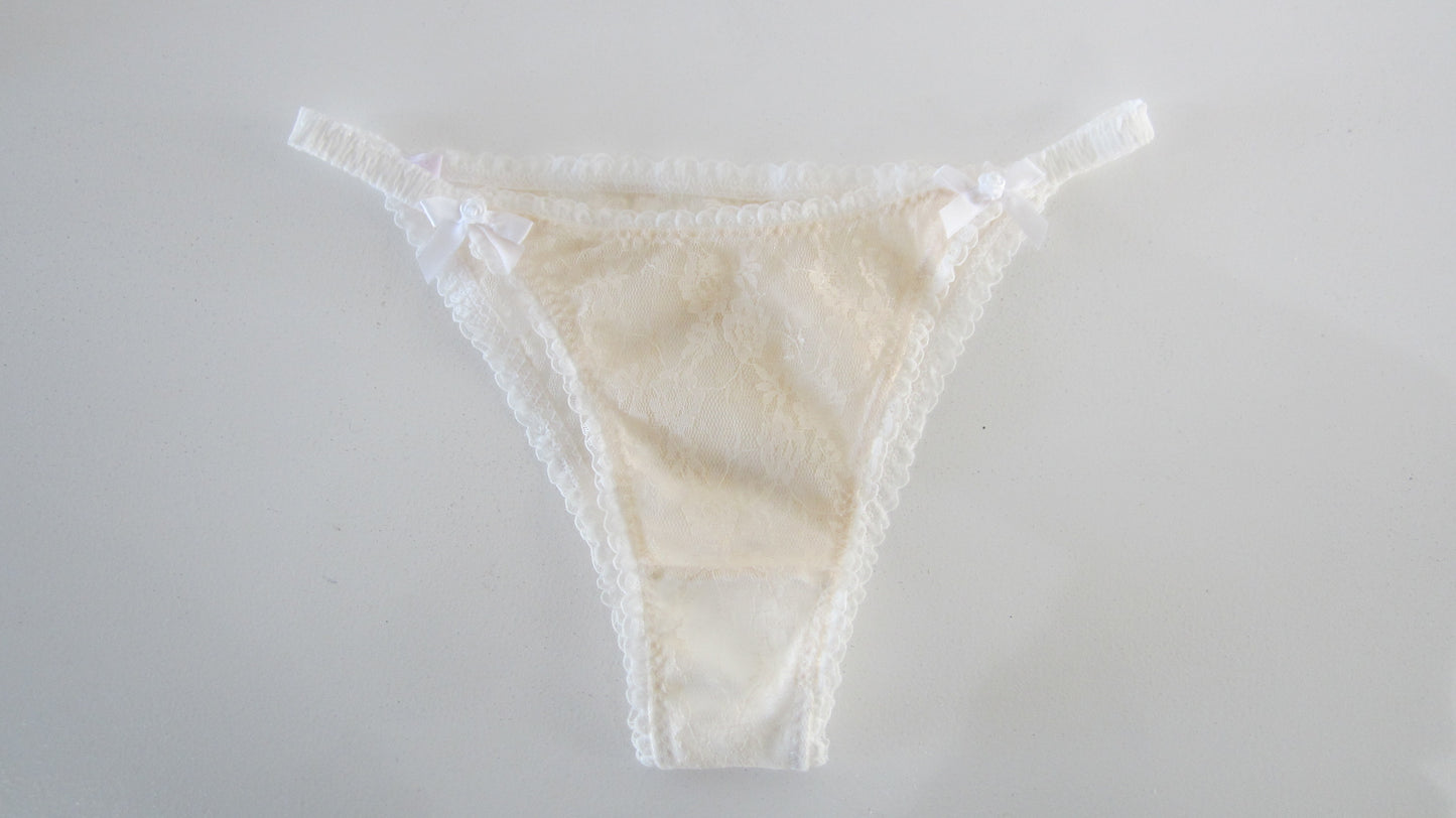 Rose ribbon shorts