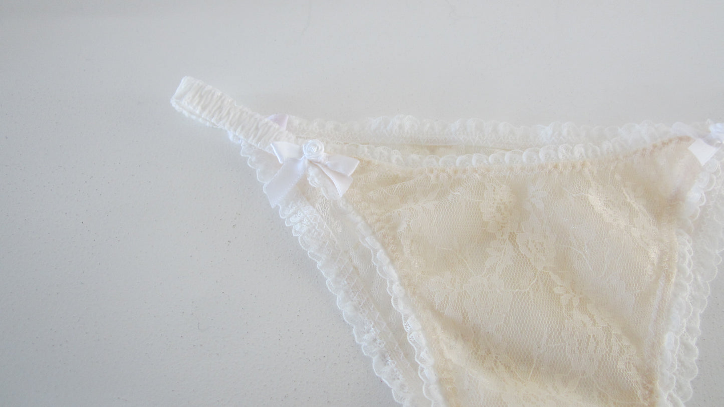 Rose ribbon shorts