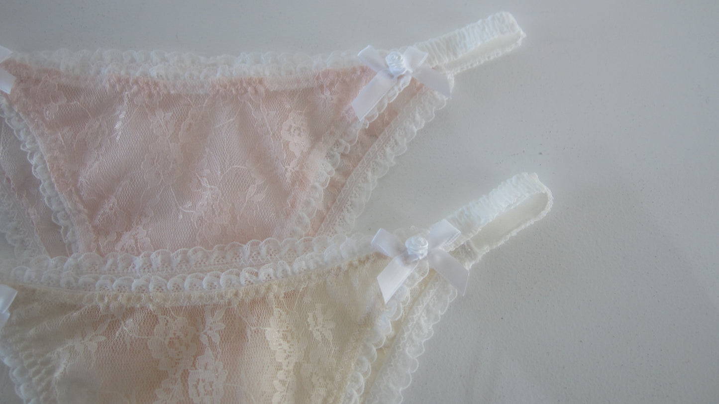 Rose ribbon shorts