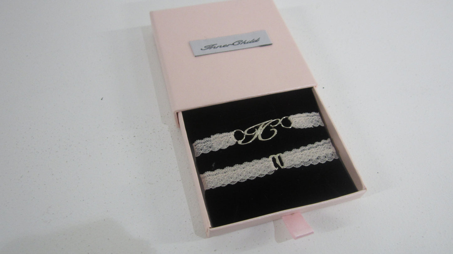 IC logo charm lace choker