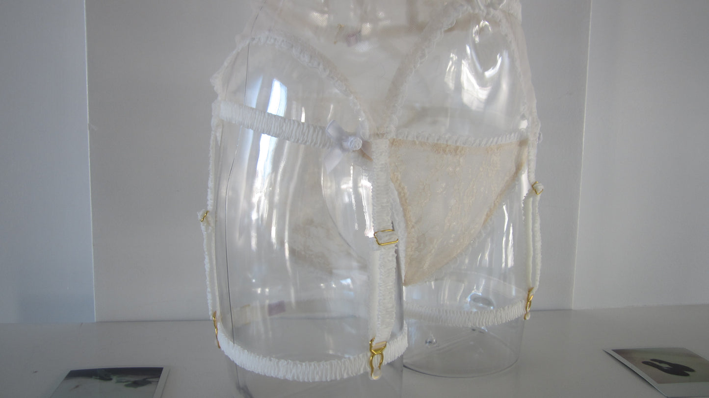 Rose ribbon shorts