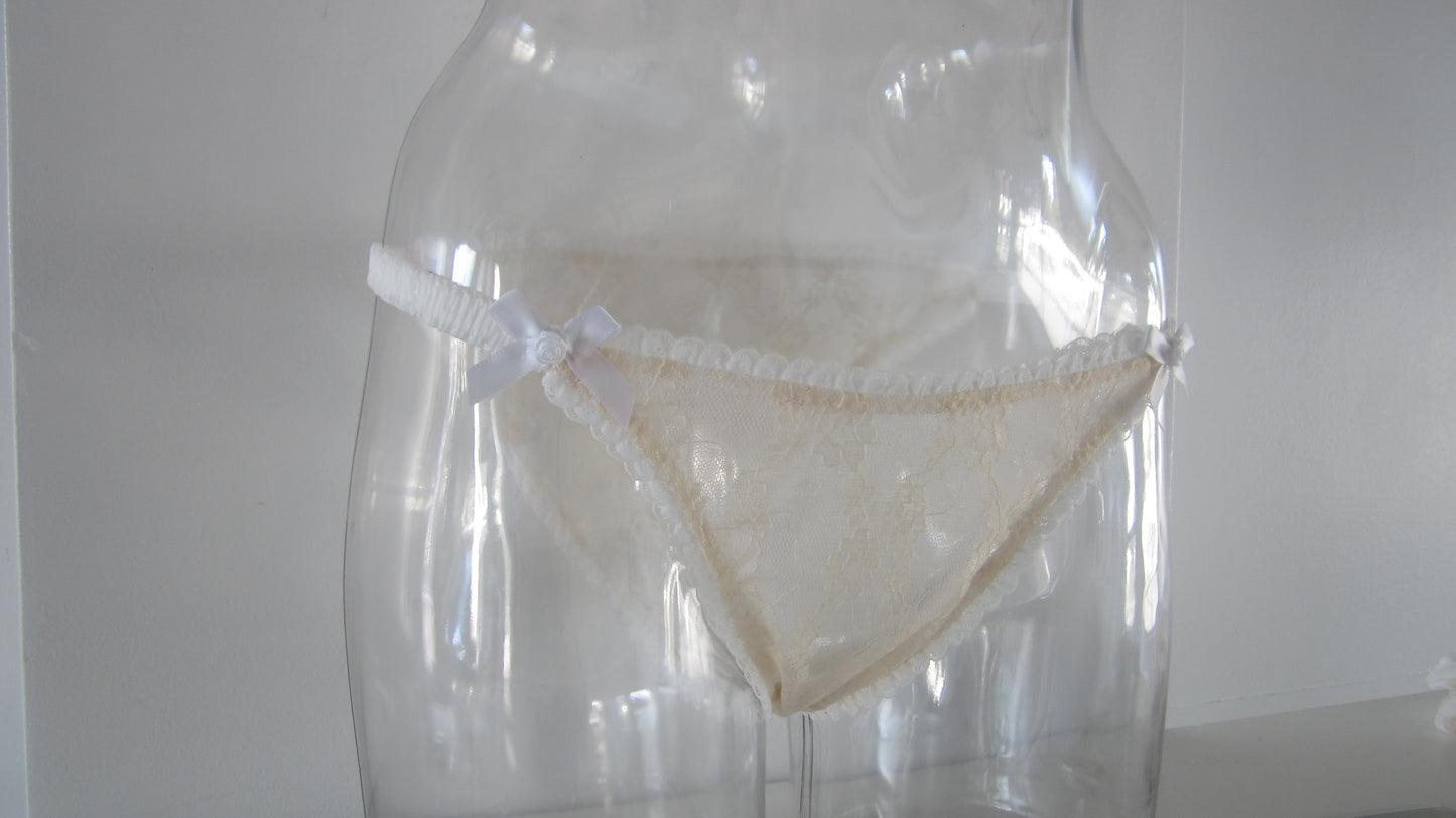 Rose ribbon shorts