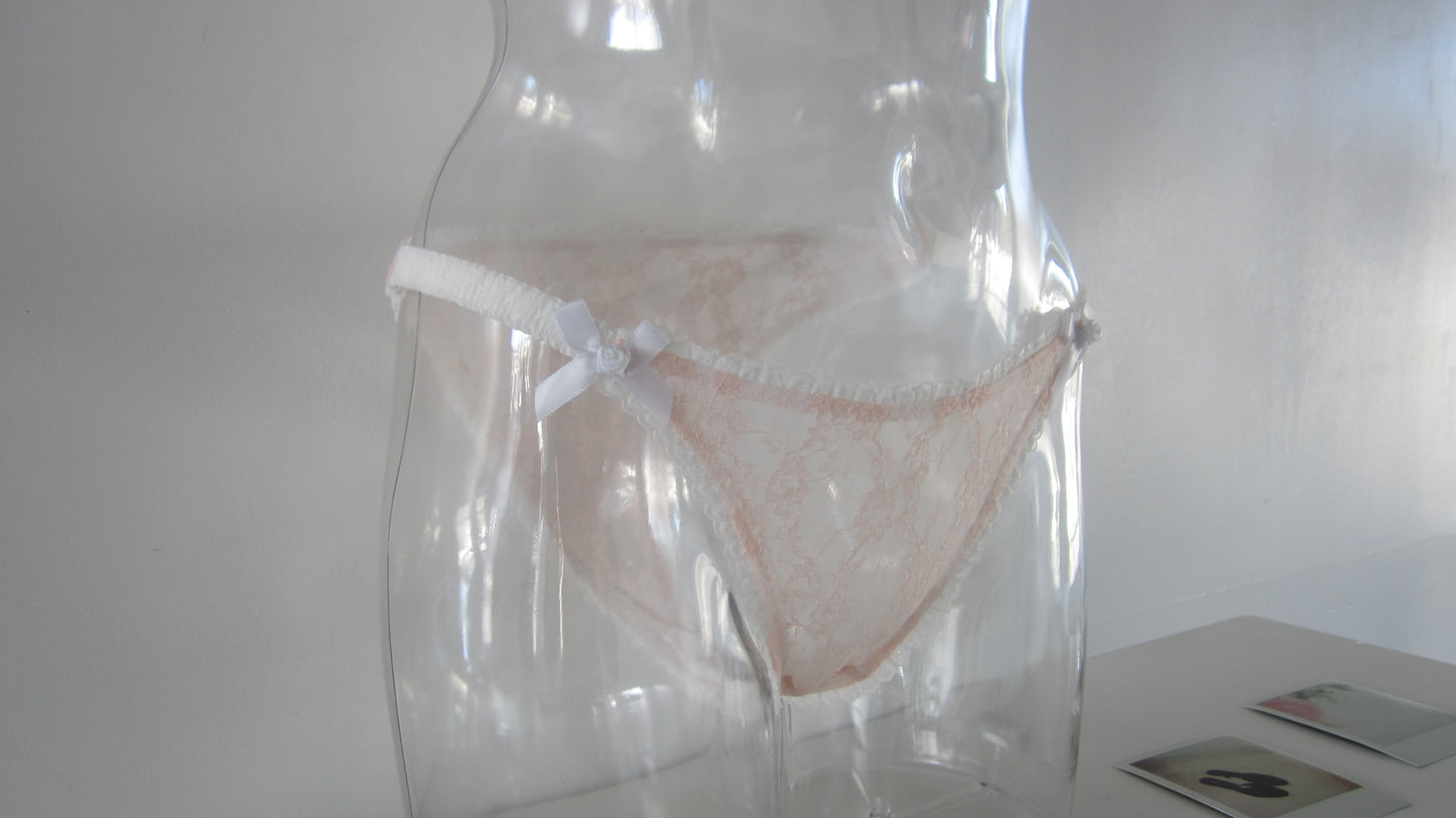 Rose ribbon shorts
