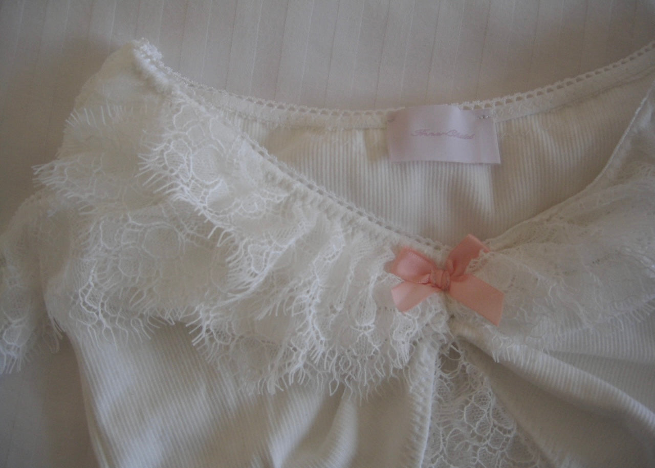 sweet lace tops