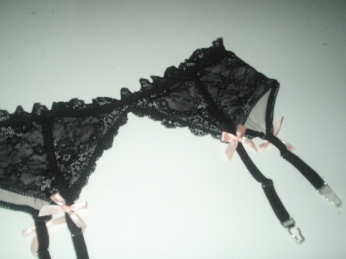 Ribbon doll garter