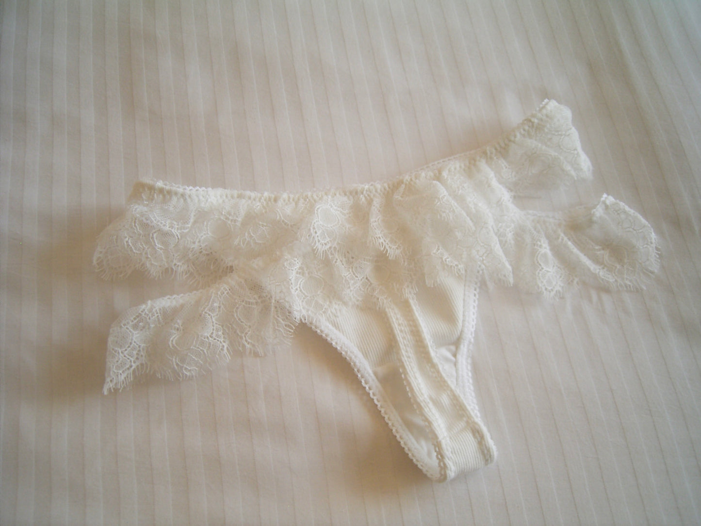 sweet lace tanga