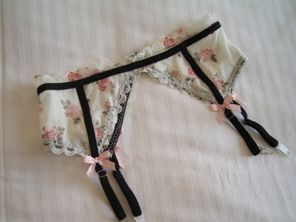 sweet Rose garter