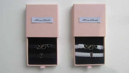 IC logo charm lace choker