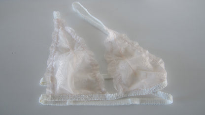 lace asymmetry bra